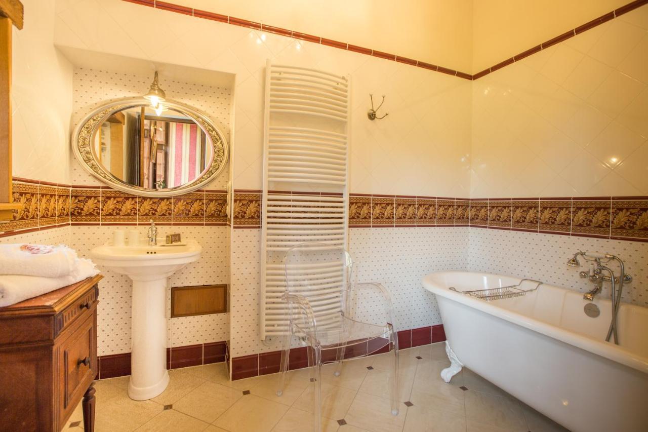 Le Logis D'Equilly B&B 외부 사진