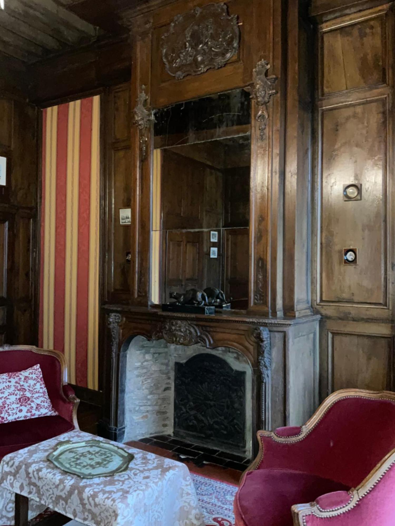 Le Logis D'Equilly B&B 외부 사진