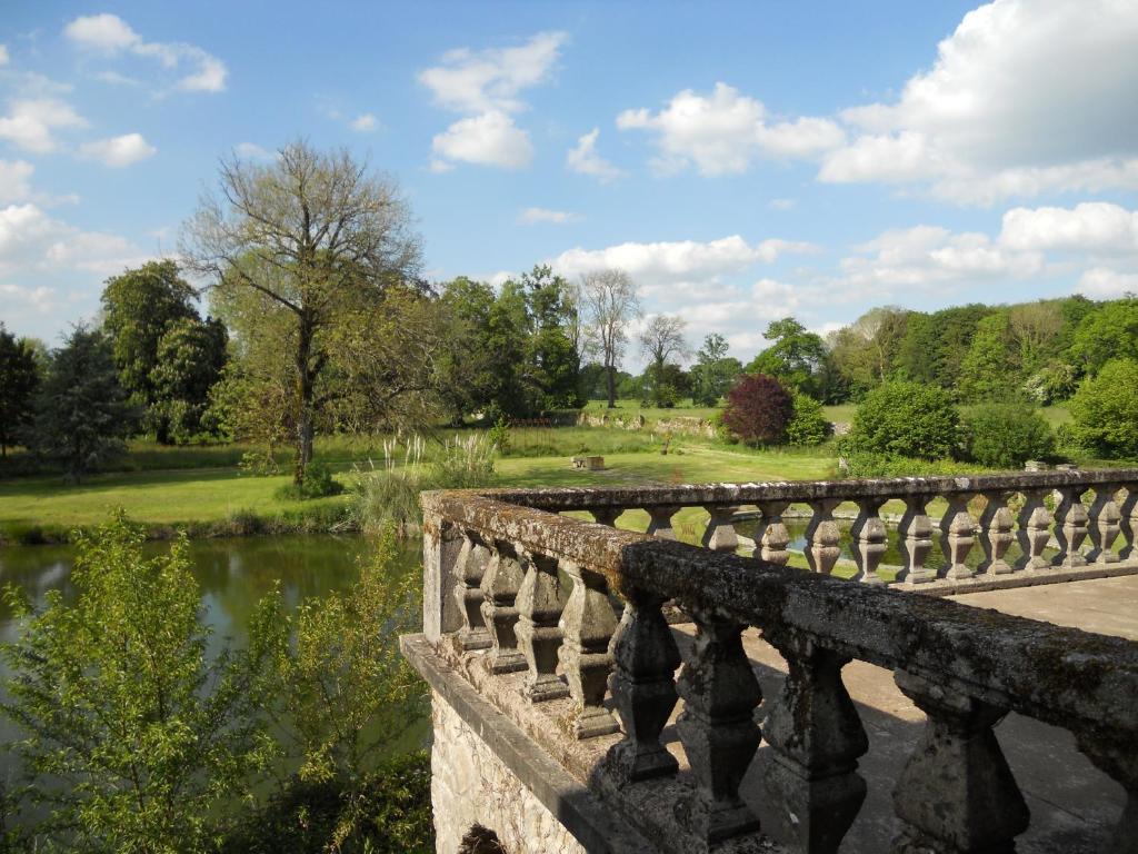 Le Logis D'Equilly B&B 외부 사진